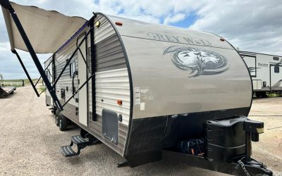 2017 Forest River Grey Wolf Limited 27RR ToyHauler camper trailer for sale in Denver, CO ***$16950***